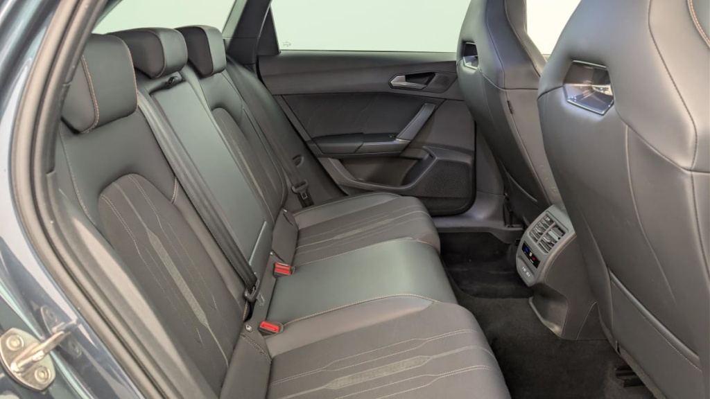 CUPRA Leon Sportstourer 1.4 e-HYBRID 204 ch DSG6 V - ref: 1-384035 - Photo 10