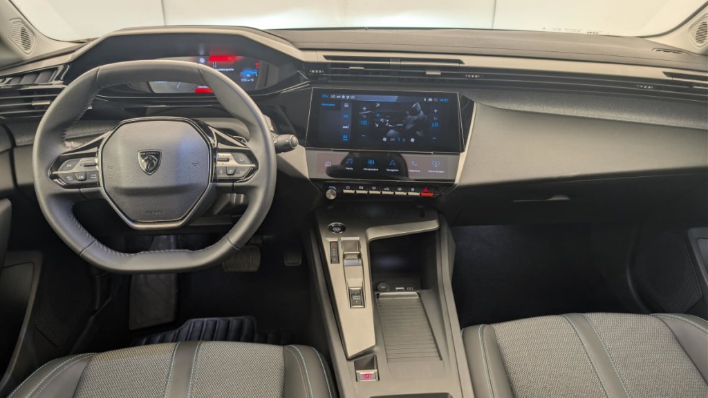 PEUGEOT 408 Hybrid 145 e-DCS6 Allure - ref: 1-384570 - Photo 13
