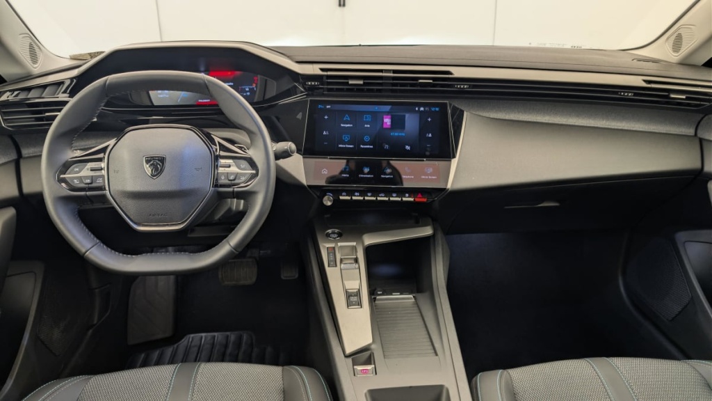PEUGEOT 408 Hybrid 145 e-DCS6 Allure - ref: 1-384573 - Photo 13
