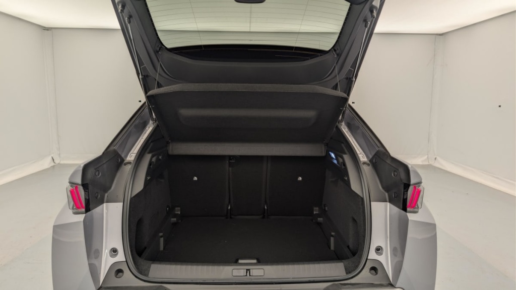 PEUGEOT 3008 Hybrid 145 e-DCS6 Allure - ref: 1-384805 - Photo 11