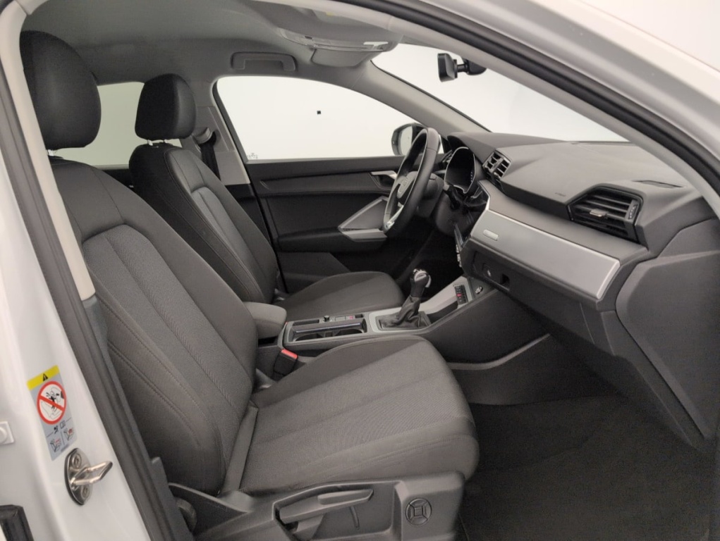AUDI Q3 Sportback 35 TDI 150 ch S tronic 7 Design - ref: 1-385052 - Photo 9
