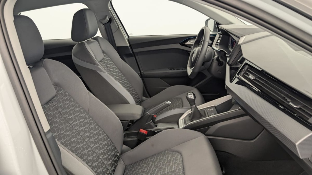 AUDI A1 Sportback 30 TFSI 116 ch BVM6 Design - ref: 1-385147 - Photo 9