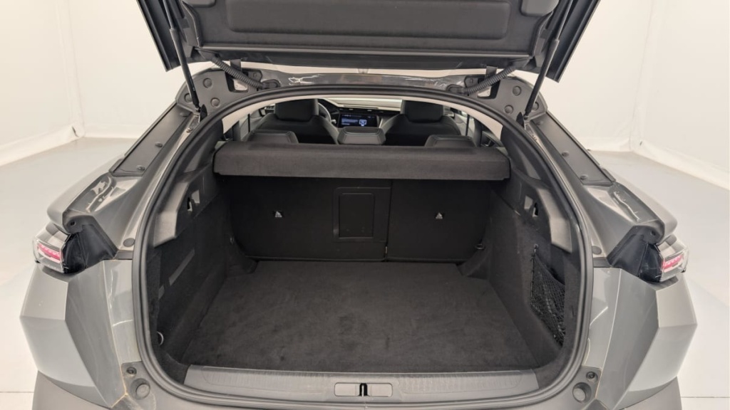 PEUGEOT 408 Hybrid 145 e-DCS6 Allure - ref: 1-385368 - Photo 11