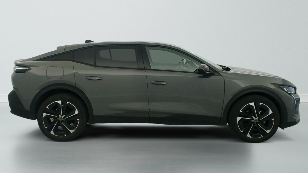 PEUGEOT 408 Hybrid 145 e-DCS6 Allure - ref: 1-385368 - Photo 8