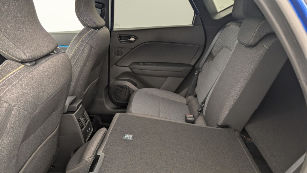 RENAULT Captur E-Tech full hybrid 160 ch Techno - ref: 1-386023 - Photo 12