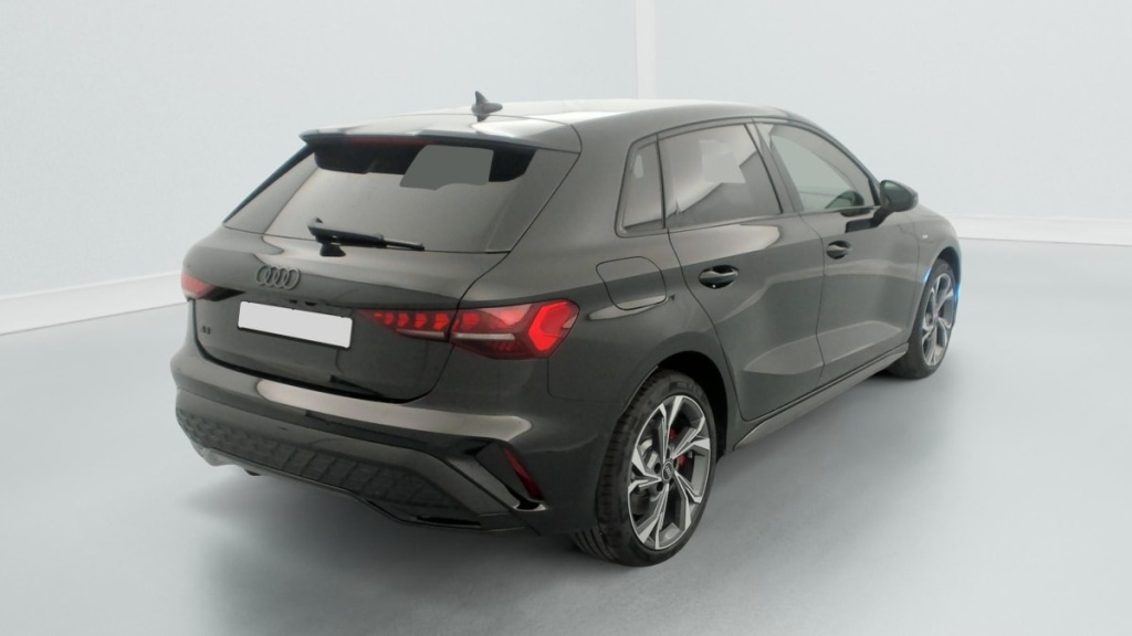 AUDI A3 Sportback 45 TFSI e Hybride rechargeable 272 S tronic 6 S line - ref: 1-386532 - Photo 7
