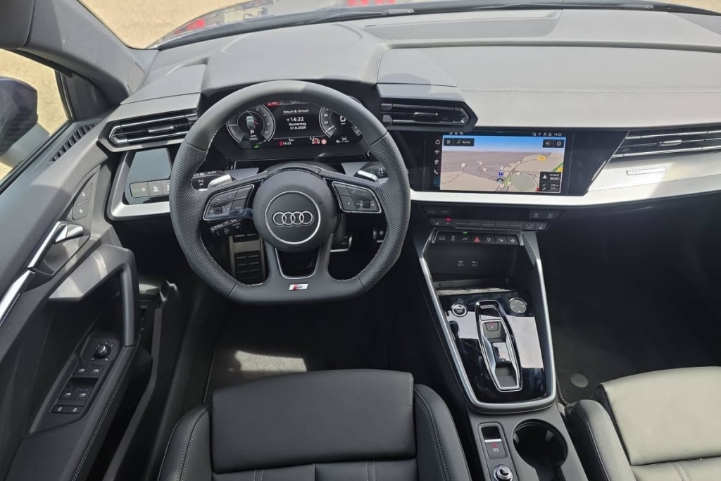 AUDI A3 Sportback 45 TFSI e Hybride rechargeable 272 S tronic 6 S line - ref: 1-386535 - Photo 13