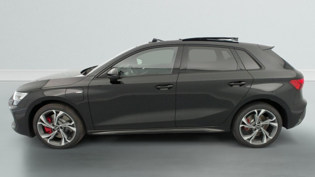 AUDI A3 Sportback 45 TFSI e Hybride rechargeable 272 S tronic 6 S line - ref: 1-386549 - Photo 4