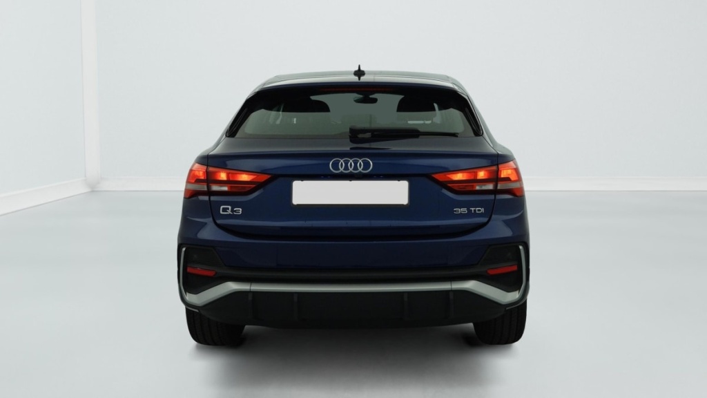 AUDI Q3 Sportback 35 TDI 150 ch S tronic 7 Design - ref: 1-386600 - Photo 6