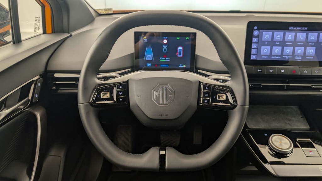 MG MG4 ELECTRIC 64KWH - 150 KW 2WD LUXURY - ref: 1-386704 - Photo 14