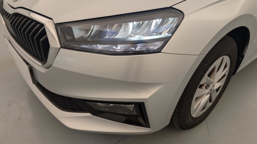SKODA Fabia 1.0 MPI 80 CH BVM5 AMBITION - ref: 1-386818 - Photo 19