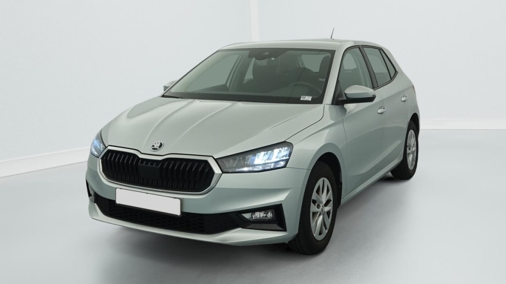 SKODA Fabia 1.0 MPI 80 CH BVM5 AMBITION - ref: 1-386818 - Photo 3