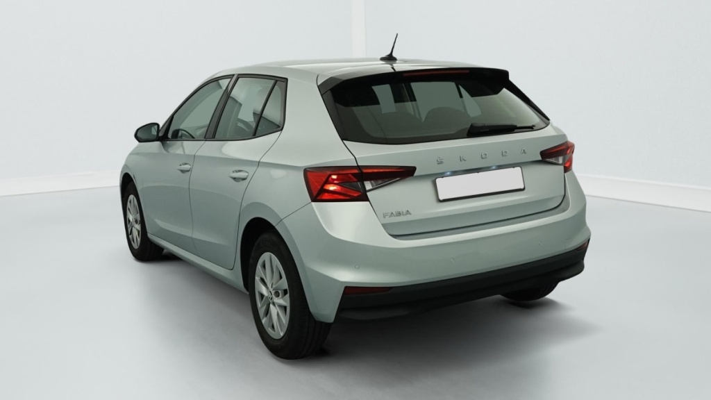 SKODA Fabia 1.0 MPI 80 CH BVM5 AMBITION - ref: 1-386818 - Photo 5
