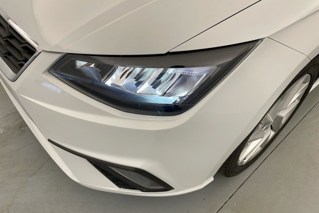 SEAT Ibiza 1.0 TSI 115 CH S S DSG7 FR - ref: 1-386831 - Photo 19