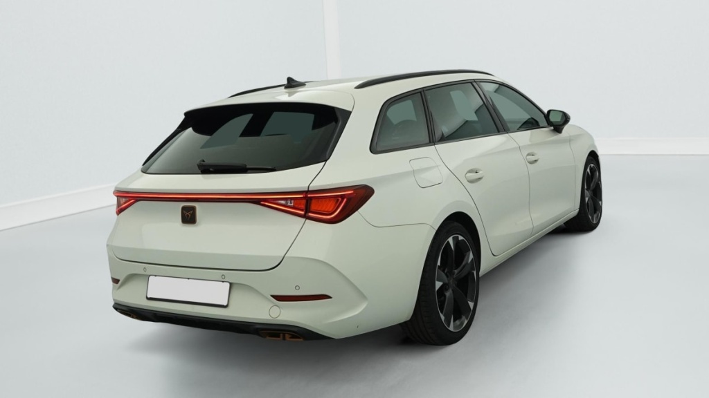 CUPRA Leon Sportstourer 1.4 e-HYBRID 204 ch DSG6 V - ref: 1-386926 - Photo 7