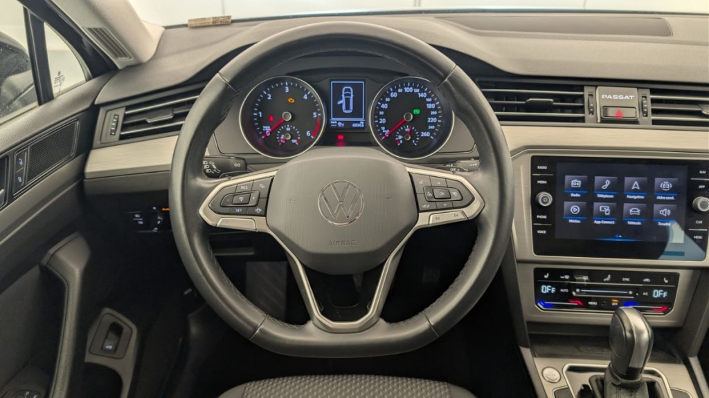 VOLKSWAGEN Passat SW 2.0 TDI EVO SCR 150 DSG7 LIFE PLUS - ref: 1-386977 - Photo 14