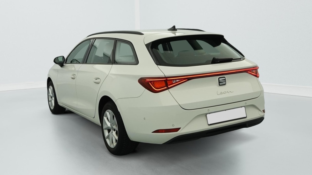 SEAT Leon ST 1.0 TSI 110 BVM6 Reference - ref: 1-386986 - Photo 5