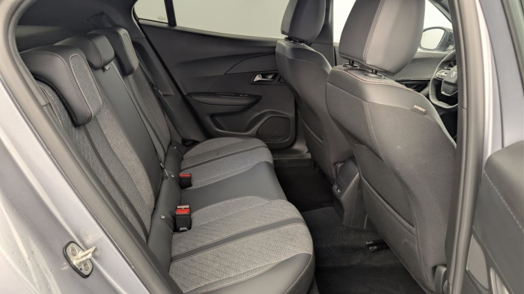 PEUGEOT 2008 100 S S BVM6 Allure - ref: 1-388164 - Photo 10