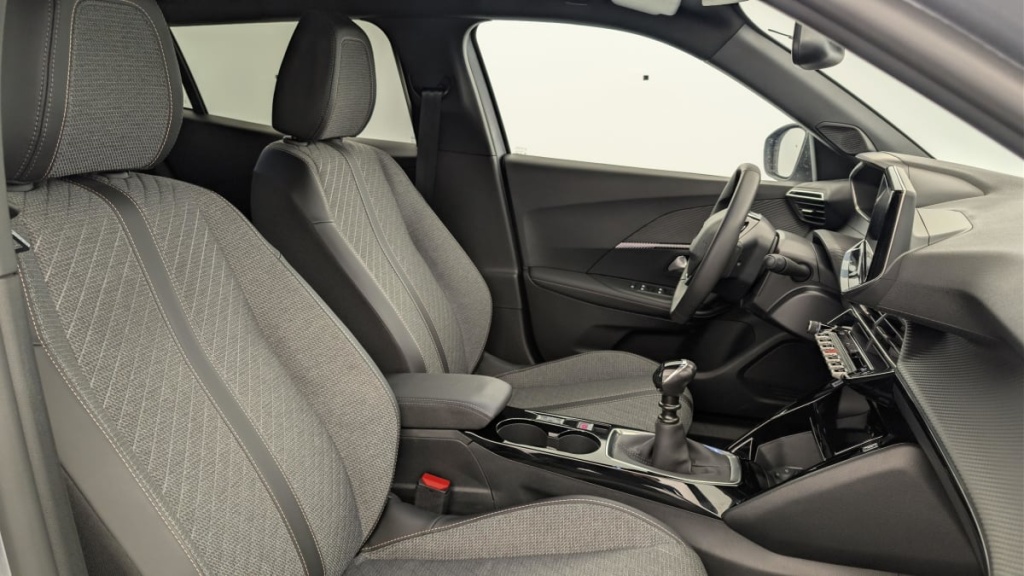 PEUGEOT 2008 100 S S BVM6 Allure - ref: 1-388164 - Photo 9