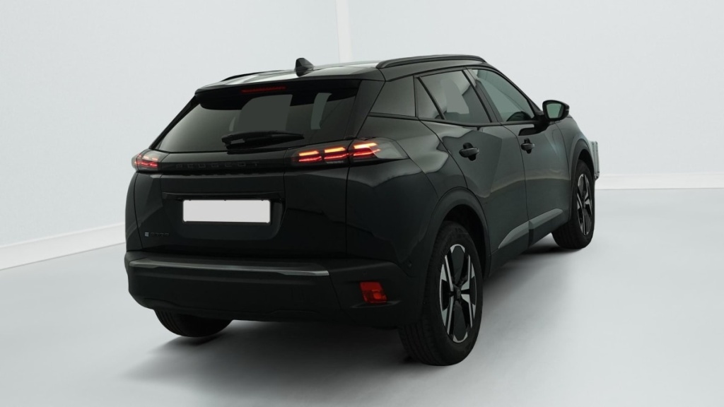 PEUGEOT 2008 50 kWh 136 ch Allure - ref: 1-388189 - Photo 7