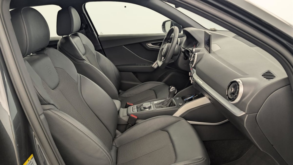 AUDI Q2 35 TDI 150 S tronic 7 Quattro Design - ref: 1-388317 - Photo 9