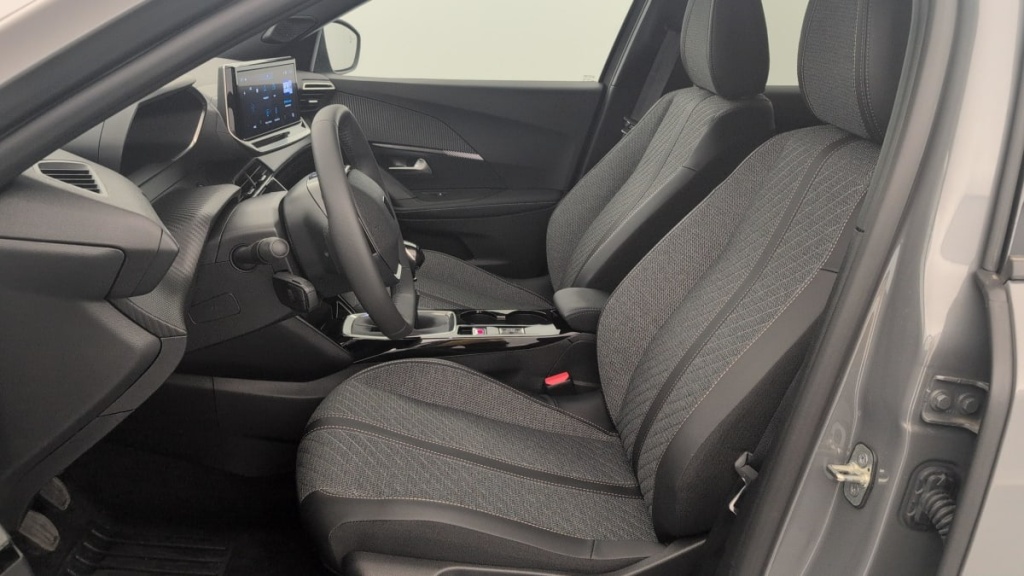 PEUGEOT 2008 100 S S BVM6 Allure - ref: 1-388323 - Photo 16
