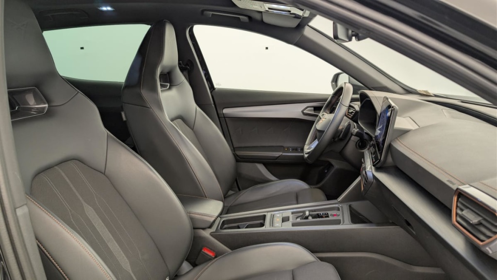 CUPRA Formentor 1.4 e-HYBRID 204 ch DSG6 Business Edition - ref: 1-388588 - Photo 9