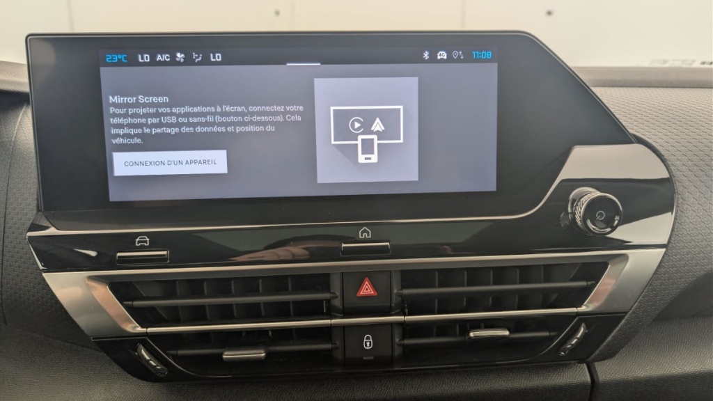 CITROEN C4 PureTech 130 EAT8 Max - ref: 1-388867 - Photo 17