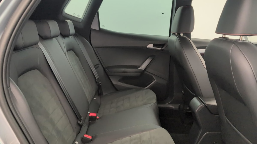 SEAT Arona 1.0 TSI 115 ch Start Stop DSG7 FR - ref: 1-388880 - Photo 10