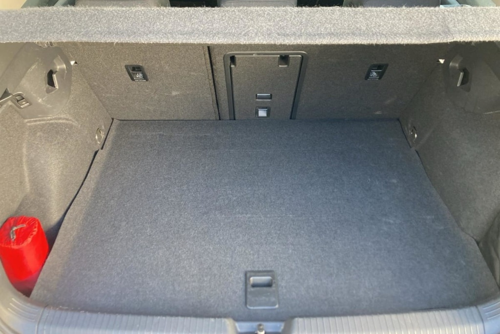 VOLKSWAGEN Golf 1.4 HYBRIDE RECHARGEABLE OPF 204 DSG STYLE - ref: 1-388925 - Photo 11