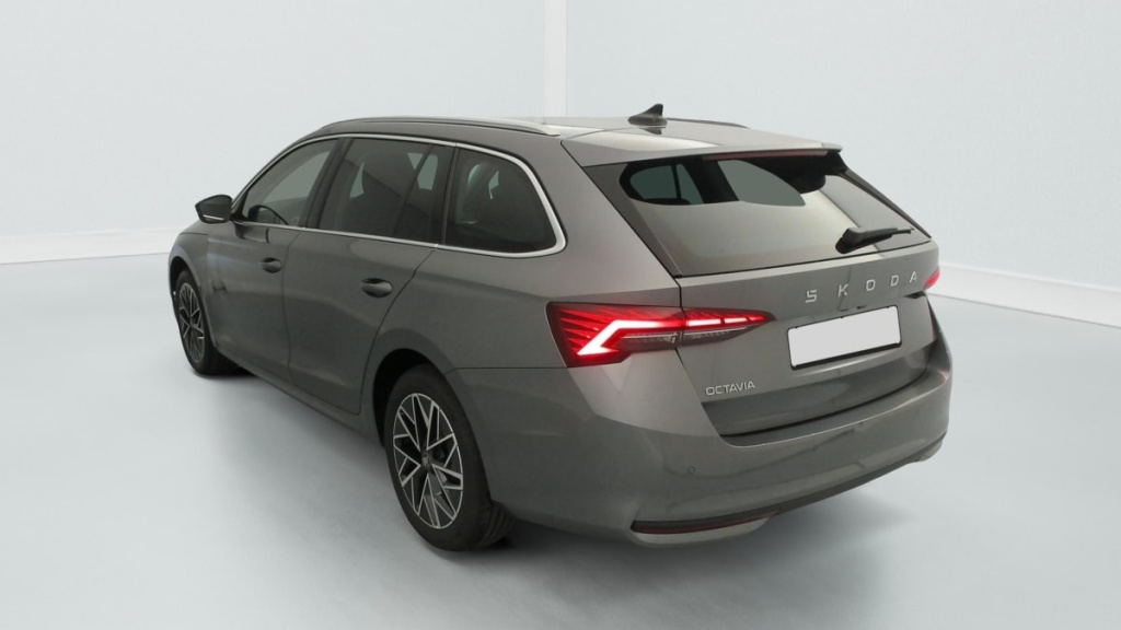 SKODA Octavia Combi 2.0 TDI 150 ch SCR DSG7 Selection - ref: 1-388989 - Photo 5