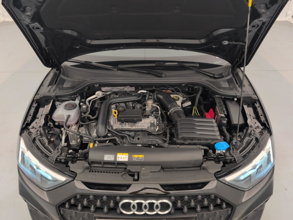 AUDI A1 Allstreet 30 TFSI 110 ch S tronic 7 Design Luxe - ref: 1-389044 - Photo 20