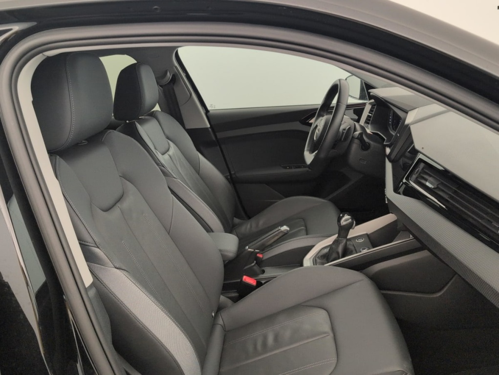 AUDI A1 Allstreet 30 TFSI 110 ch S tronic 7 Design Luxe - ref: 1-389044 - Photo 9