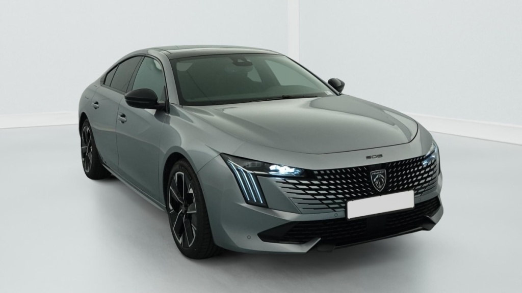 PEUGEOT 508 Hybrid 225 e-EAT8 Allure - ref: 1-389630 - Photo 1