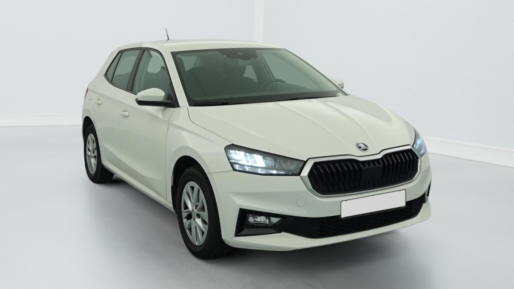 SKODA Fabia 1.0 TSI 95 CH BVM5 AMBITION - ref: 1-389638 - Photo 1