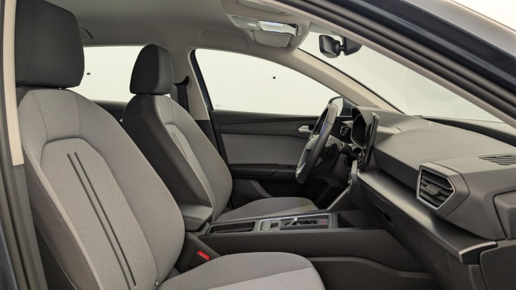 SEAT Leon 1.0 eTSI 110 DSG7 Business - ref: 1-389652 - Photo 8