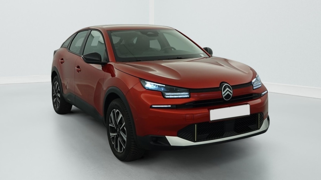 CITROEN C4 Hybride 145 ch e-DCS6 Business - ref: 1-389773 - Photo 1