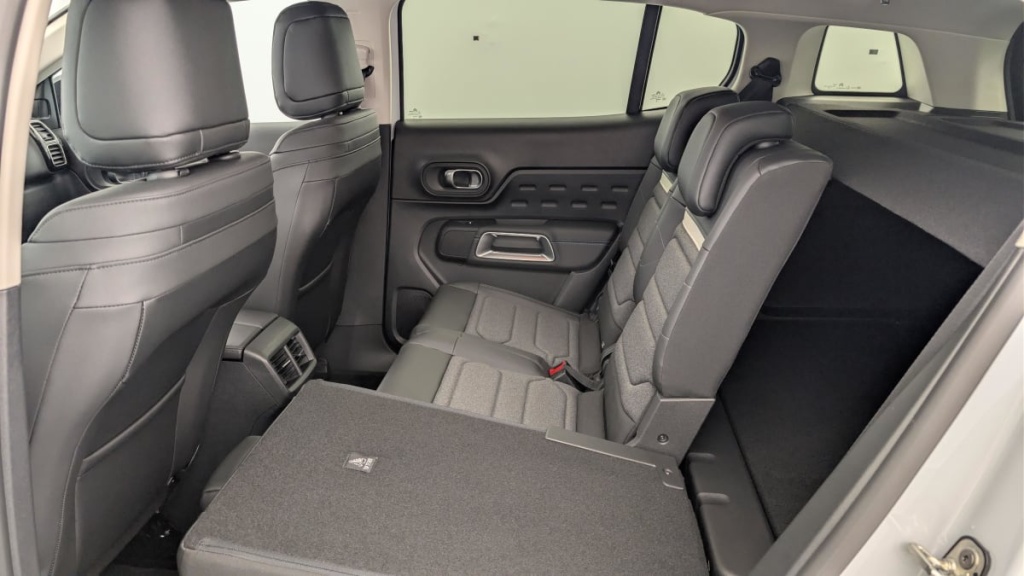 CITROEN C5 Aircross Hybride 145 e-DCS6 Max - ref: 1-390061 - Photo 12
