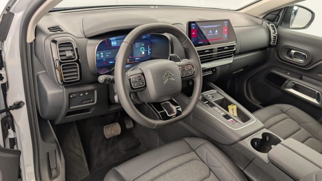 CITROEN C5 Aircross Hybride 145 e-DCS6 Max - ref: 1-390061 - Photo 15
