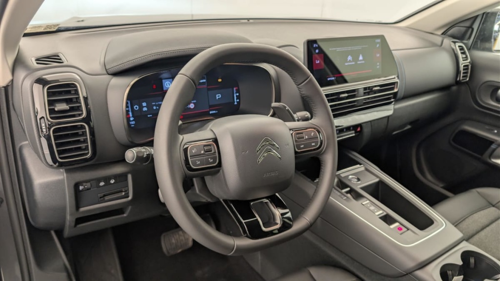 CITROEN C5 Aircross Hybride 145 e-DCS6 Max - ref: 1-390093 - Photo 15