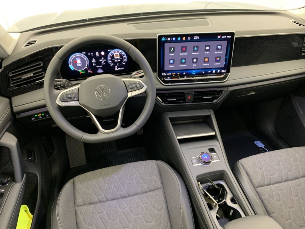 VOLKSWAGEN Tiguan 1.5 ETSI 150CH DSG7 Life - ref: 1-390179 - Photo 14