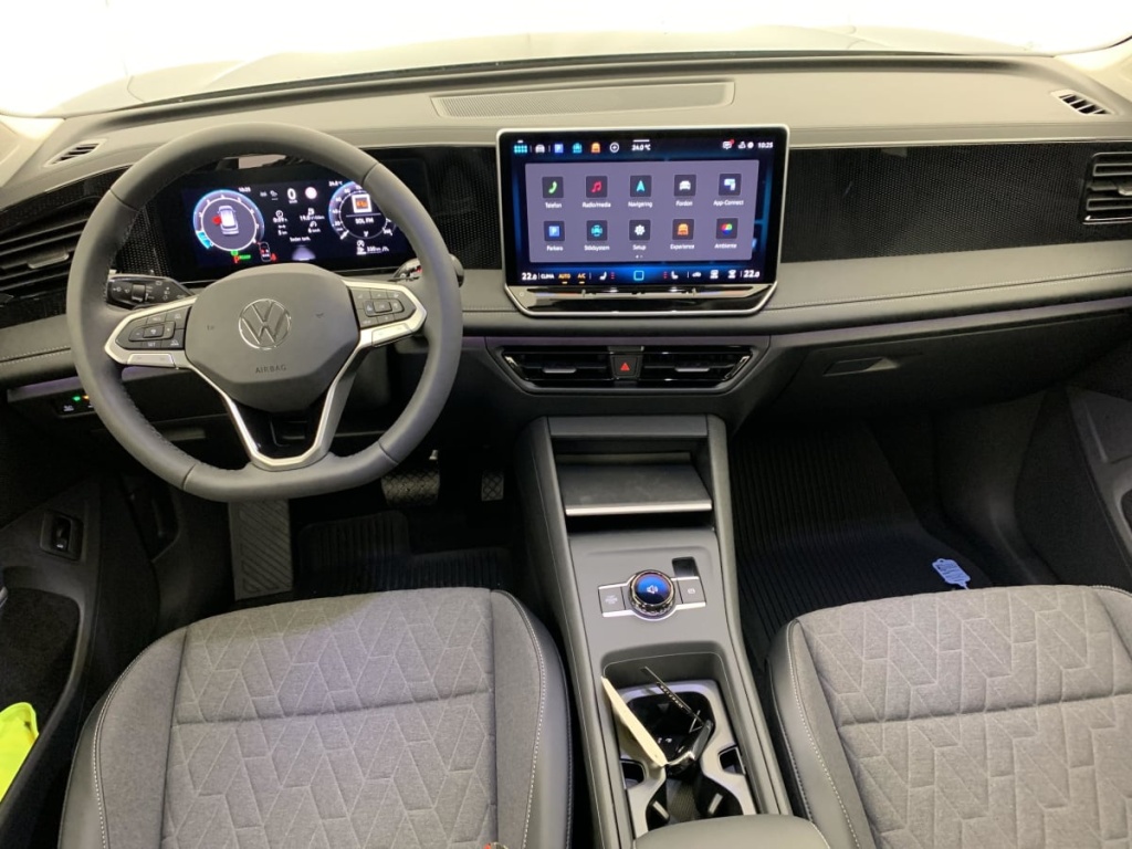 VOLKSWAGEN Tiguan 1.5 ETSI 150CH DSG7 Life - ref: 1-390179 - Photo 15