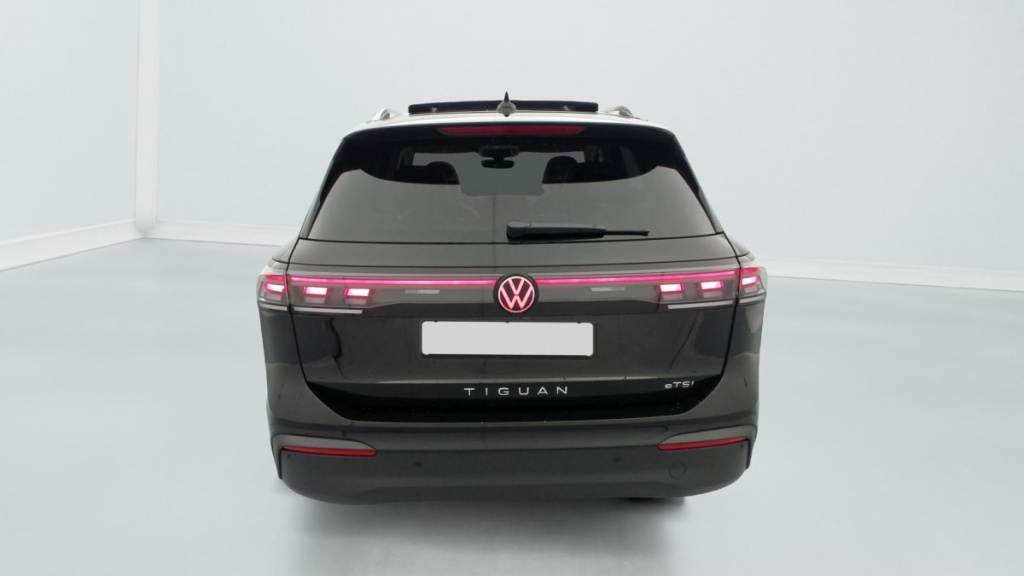 VOLKSWAGEN Tiguan 1.5 ETSI 150CH DSG7 Life - ref: 1-390179 - Photo 6