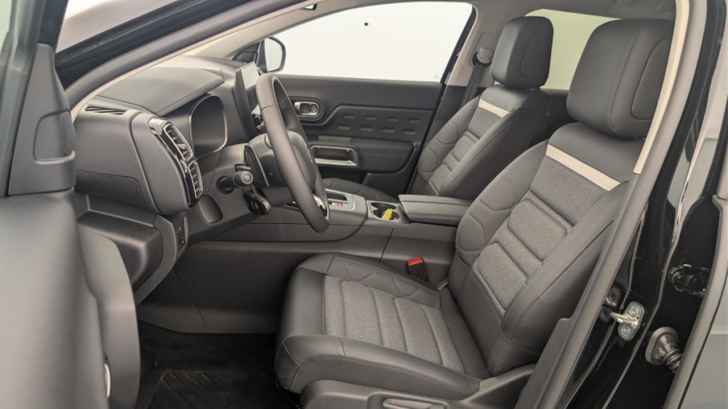 CITROEN C5 Aircross Hybride 145 e-DCS6 Max - ref: 1-390192 - Photo 16