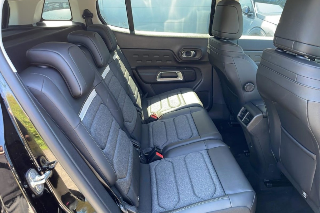 CITROEN C5 Aircross Hybride 145 e-DCS6 Max - ref: 1-390193 - Photo 10