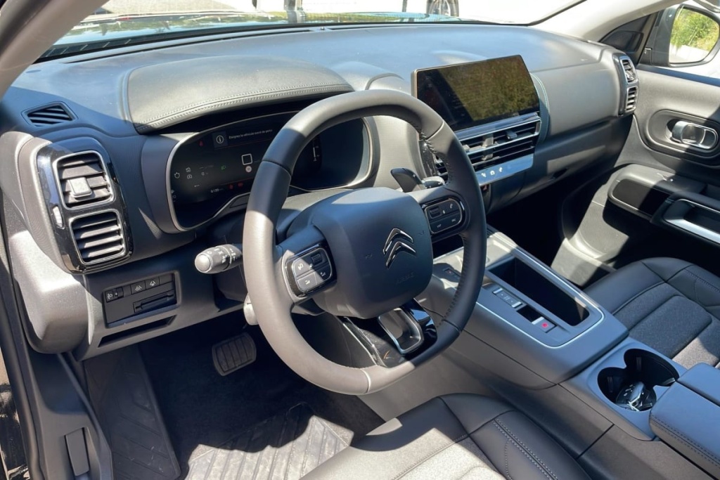 CITROEN C5 Aircross Hybride 145 e-DCS6 Max - ref: 1-390193 - Photo 15