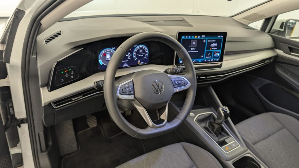 VOLKSWAGEN Golf 1.5 TSI EVO2 116 BVM6 LIFE PLUS - ref: 1-391528 - Photo 15