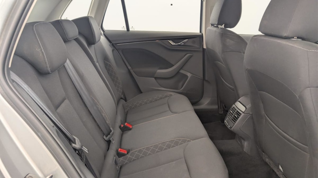 SKODA Kamiq 1.0 TSI EVO 110 CH DSG7 BUSINESS - ref: 1-391690 - Photo 10