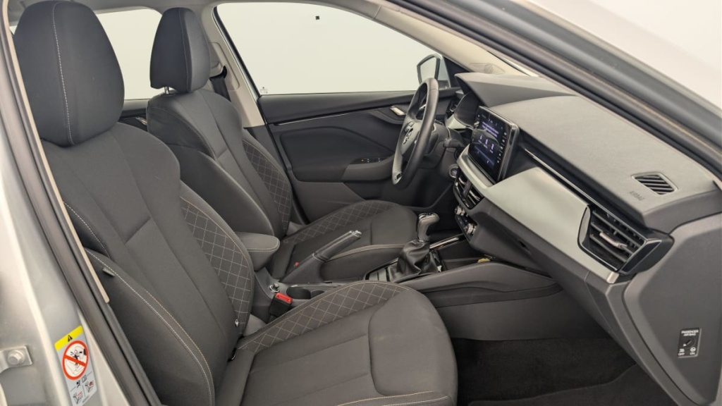 SKODA Kamiq 1.0 TSI EVO 110 CH DSG7 BUSINESS - ref: 1-391690 - Photo 9