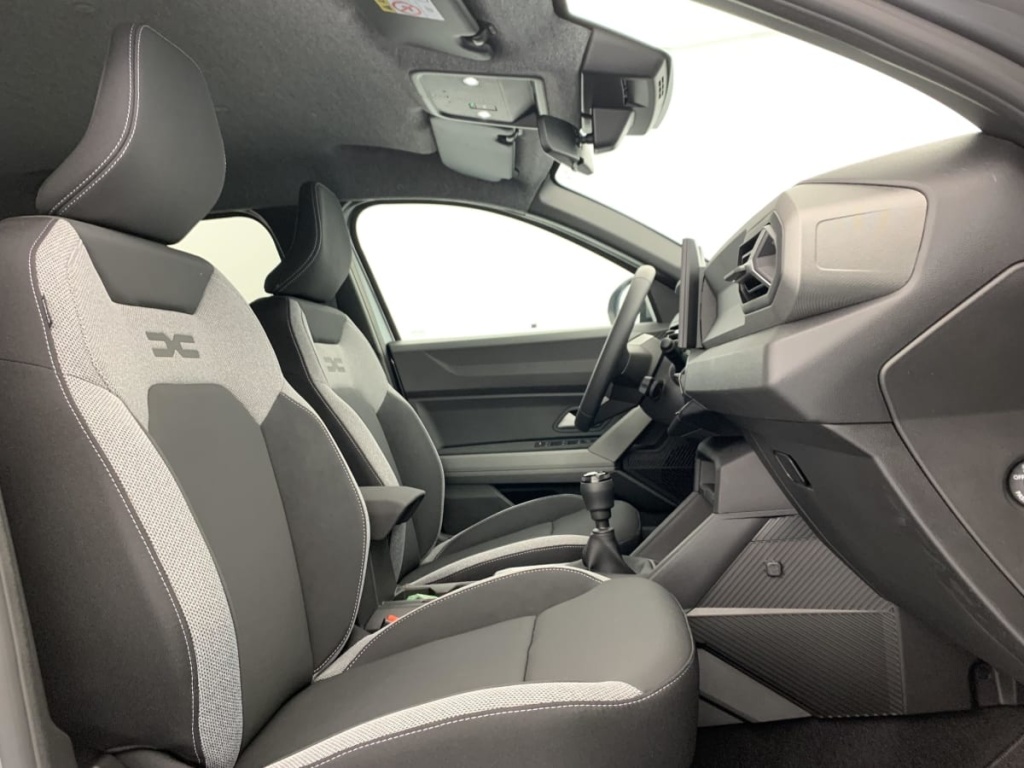 DACIA Bigster Mild Hybrid 140 Journey - ref: 1-392027 - Photo 9